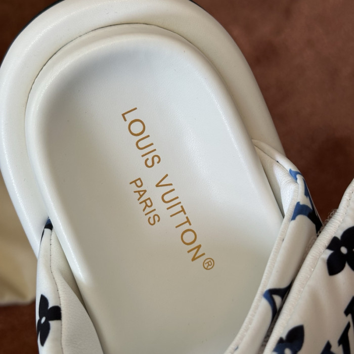 LVT SLIDE COPSHOE LVS-124