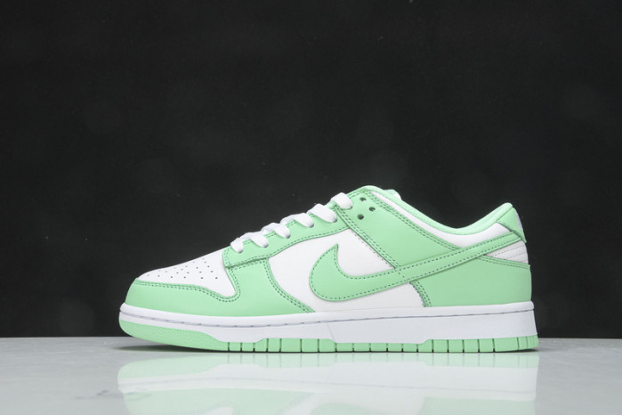 nike dunk low green glow - dd1503-105