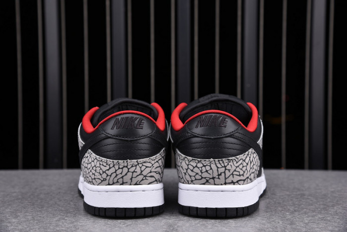 nike dunk sb low s*upre*me black cement 304292-131