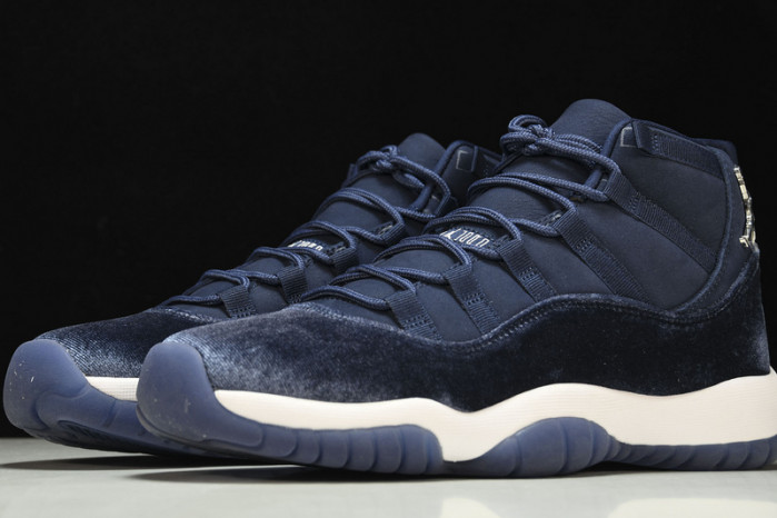 air jordan 11 wmns "midnight navy" ar0715-441