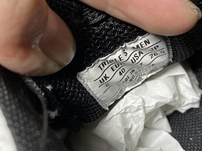 bl triple s trainers clear sole black /brown/ red 541624 w09o1 9000