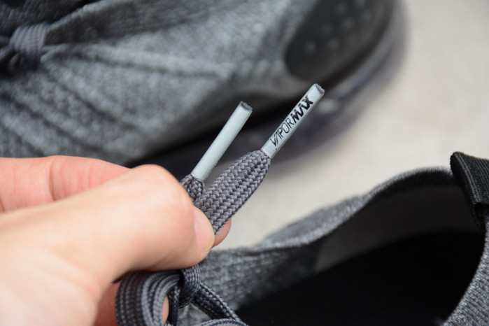 nike women air vapormax flyknit 2.0 dark grey 942843-002