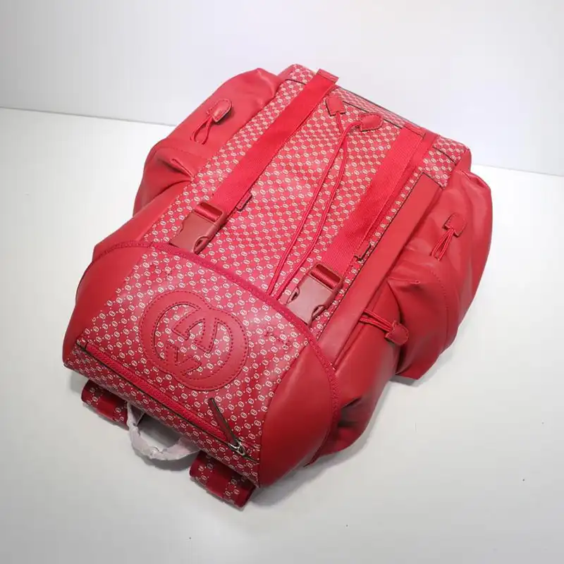 G*u*i backpack 19gm0068