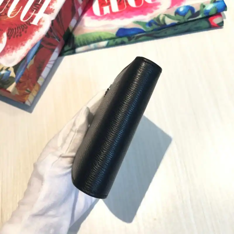 G*u*i bags 20guc0137