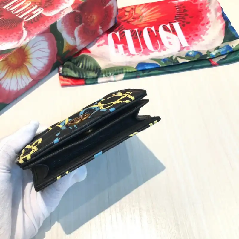 G*u*i bags 20guc0239