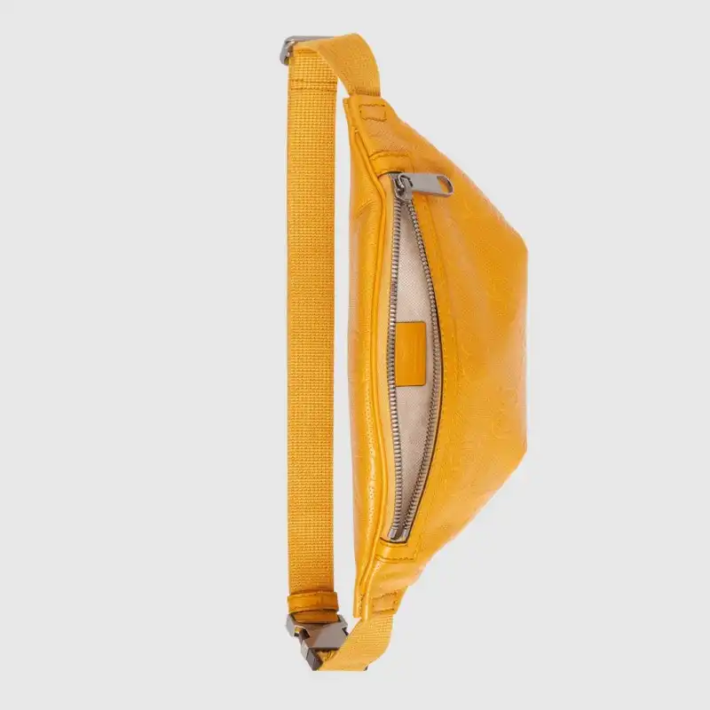 G*u*i s bags 2108ya0053