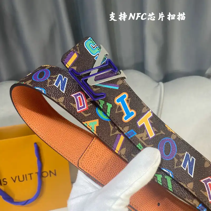 LV Belts 2109XA0007