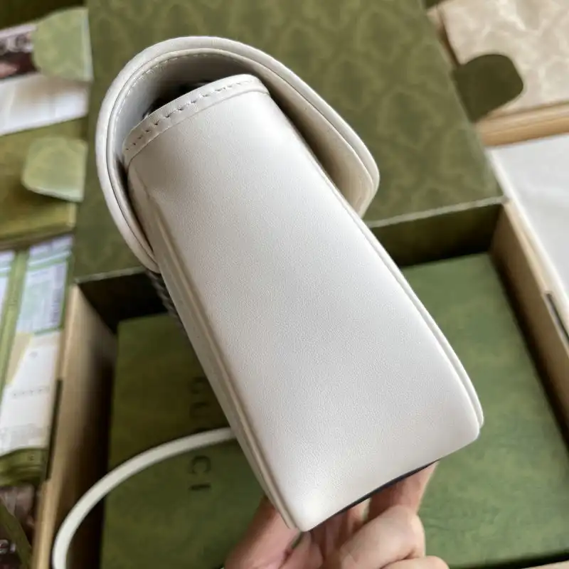 G*u*i bags 2110ya0003