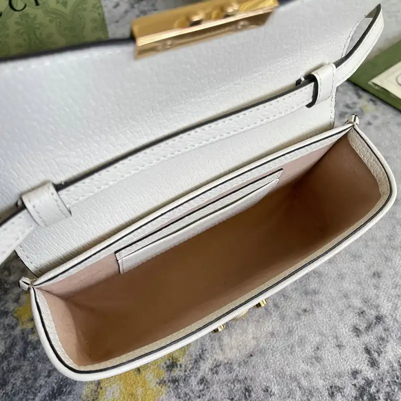 G*u*i bag 2201dj0012