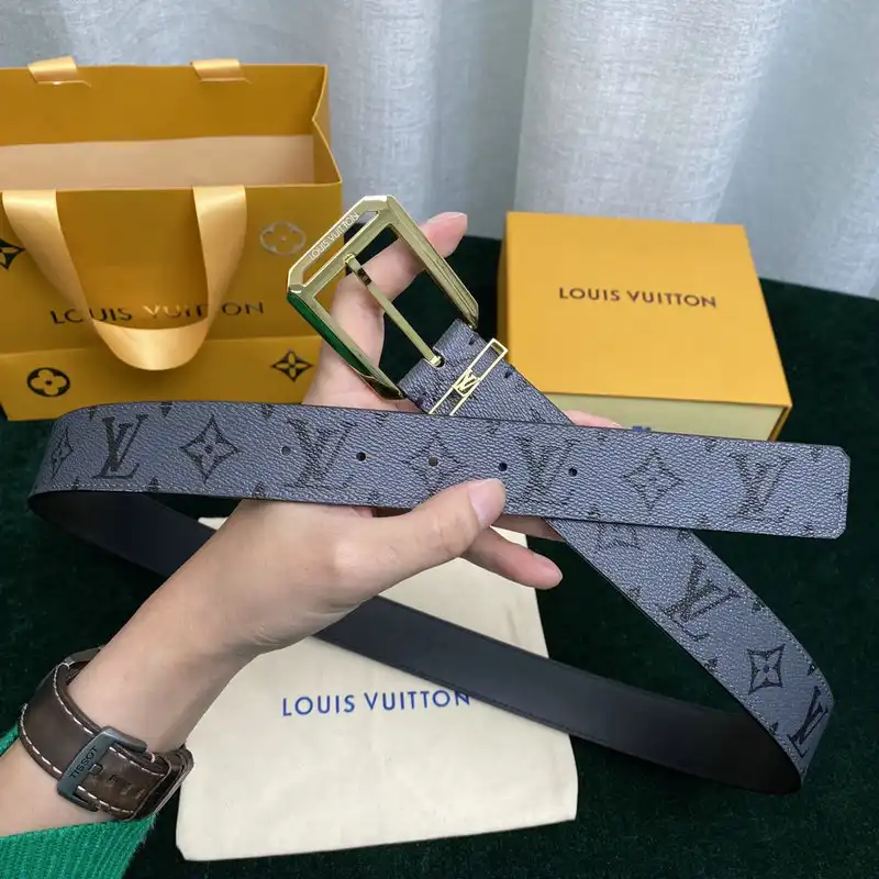 LV Belts 2201XA0208