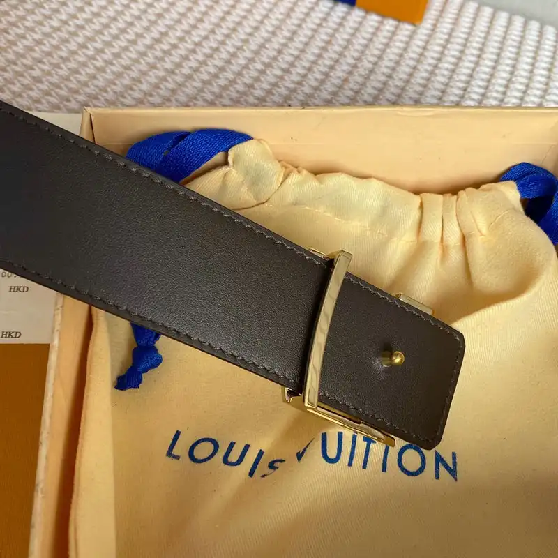LV Belts 2204XA0028