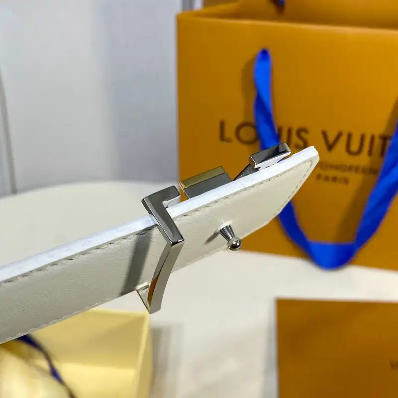 LV Belts 2204XA0233