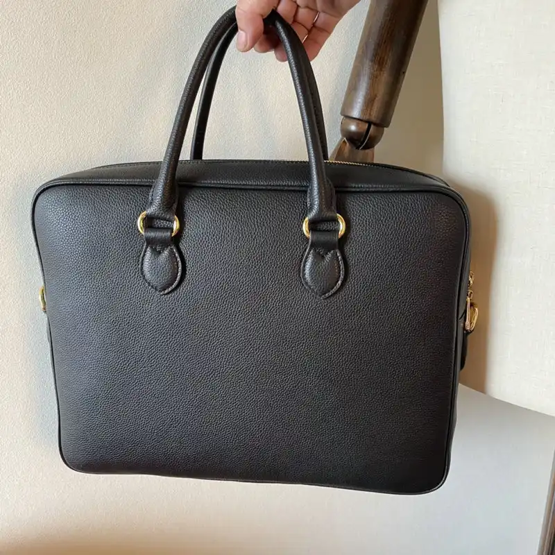 G*u*i bag 2207pj0015