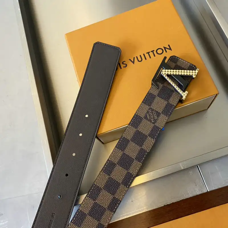 LV Belts 2207XF0117
