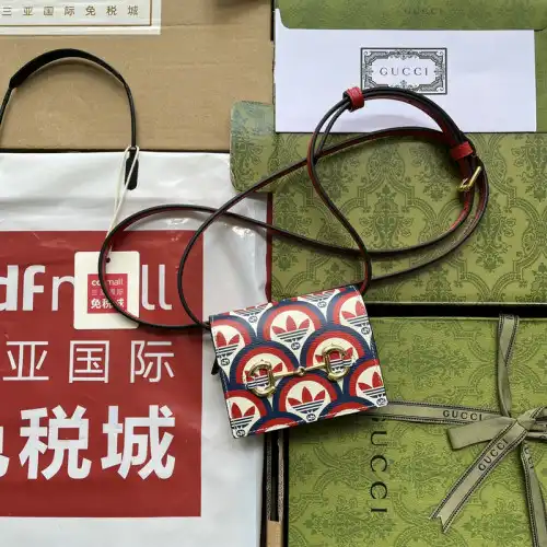 G*u*i bag 2207ya0007