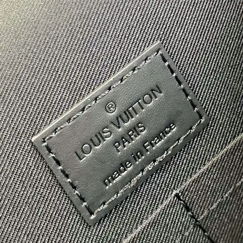 LV Bag 2207YA0026