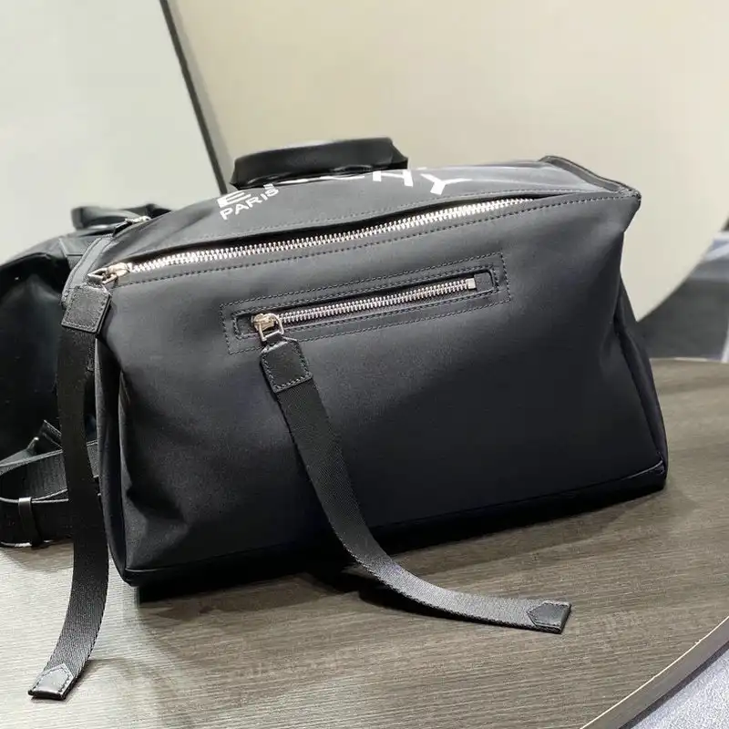 Givenchy Bag 2209SW0068