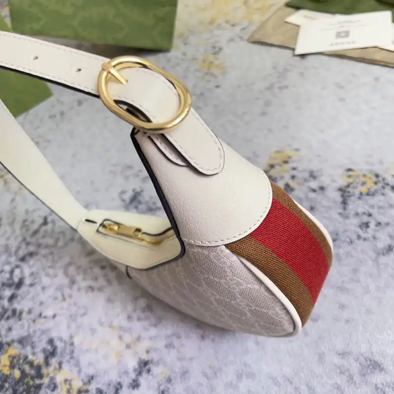 G*u*i bag 2212dj0021