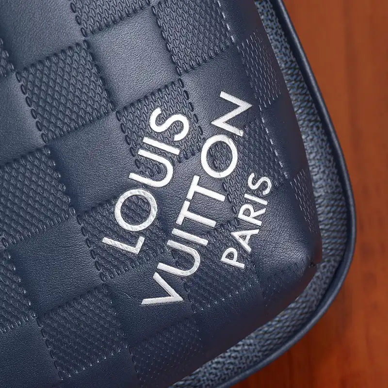 LV Bag 2304DJ0043