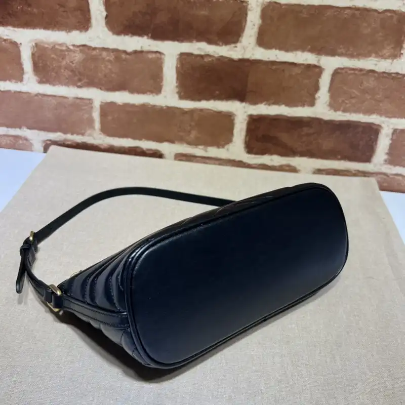 G*u*i bag 2304ya0089