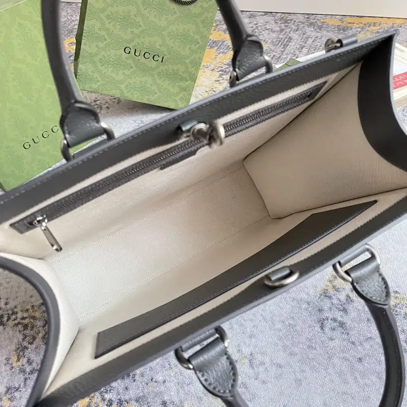 G*u*i bag 2306ya0159