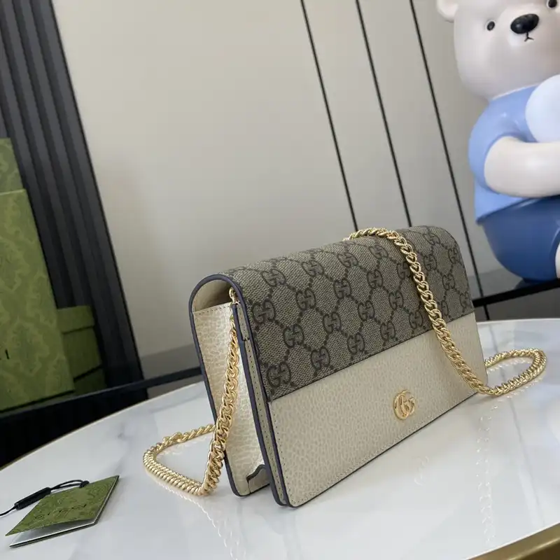 G*u*i bags 2407yz0261