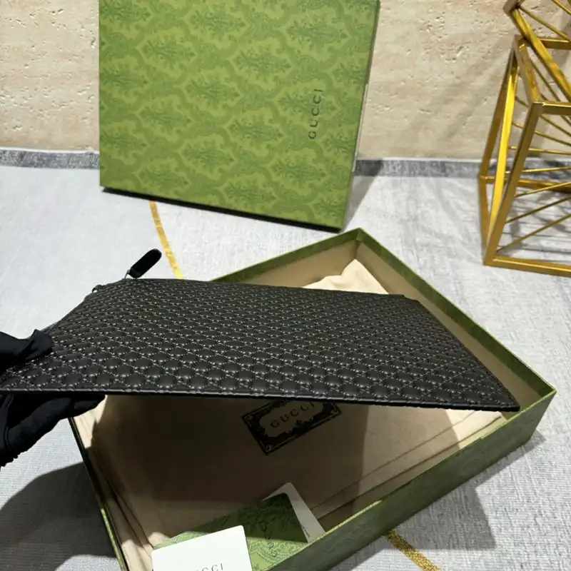 G*u*i bags 2409ya0042