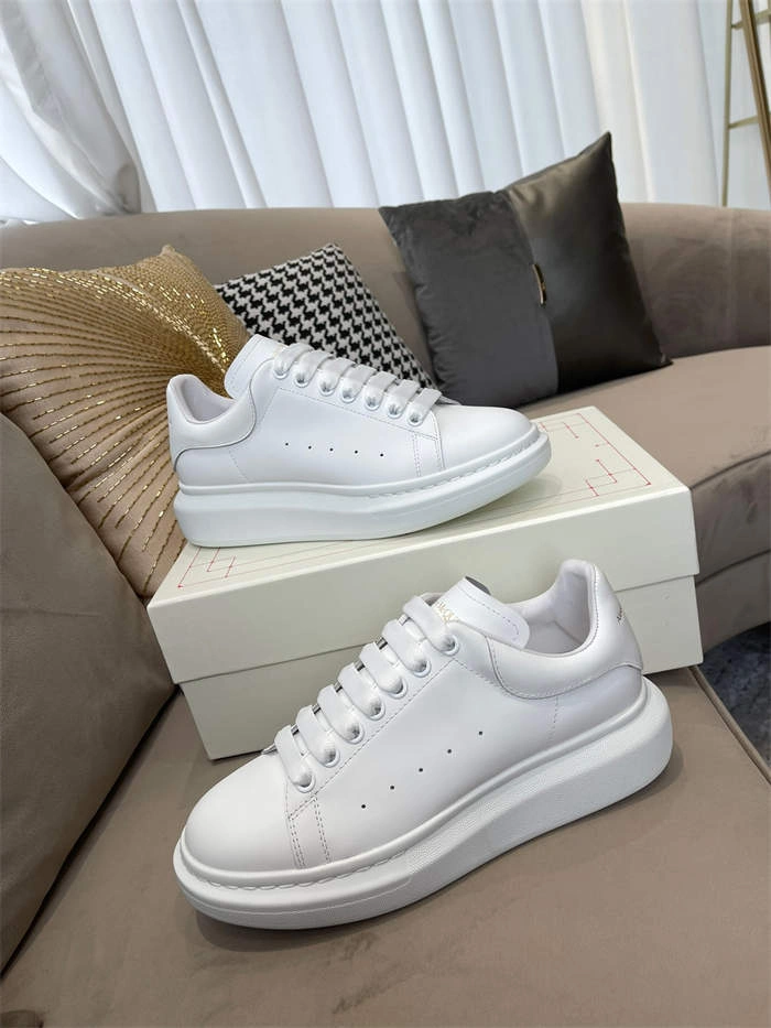 Alexander McQueen Oversized MoistureWicking 2583