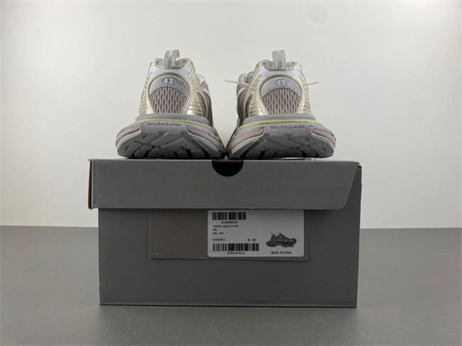 BALENCIAGA 734734 W3XL4 EasyCare 4281