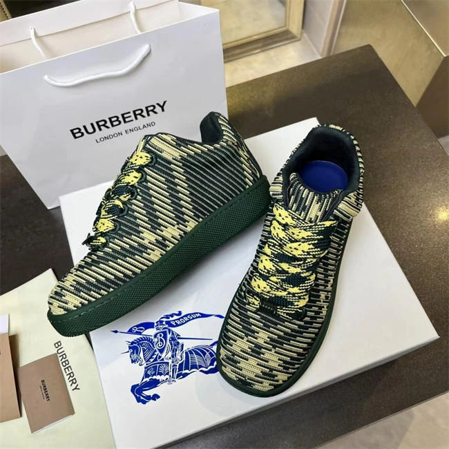 Burberry Sneaker Durable 2614