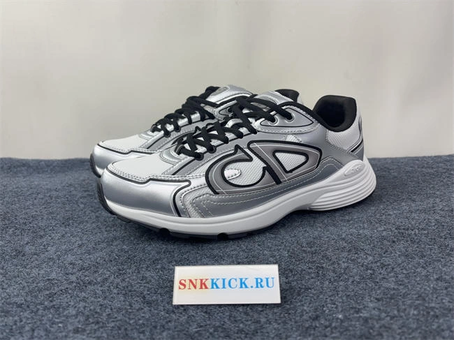 WaterResistant DR  B30 Sneaker sliver 995