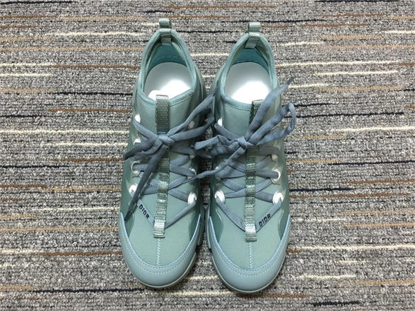 DR  Sneakers EyeCatching 1335