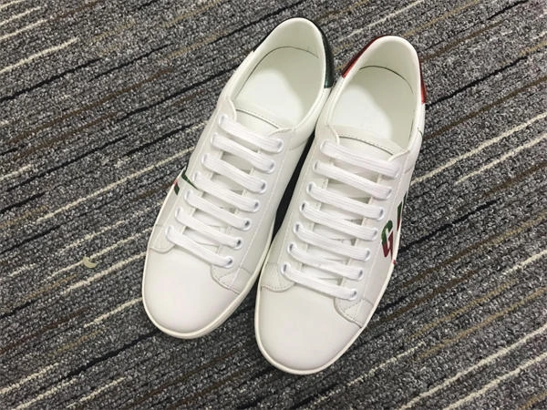 supportive G*u*i ace sneaker 185