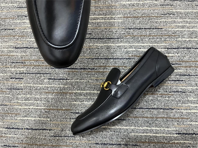 G*u*i loafer toppick 339