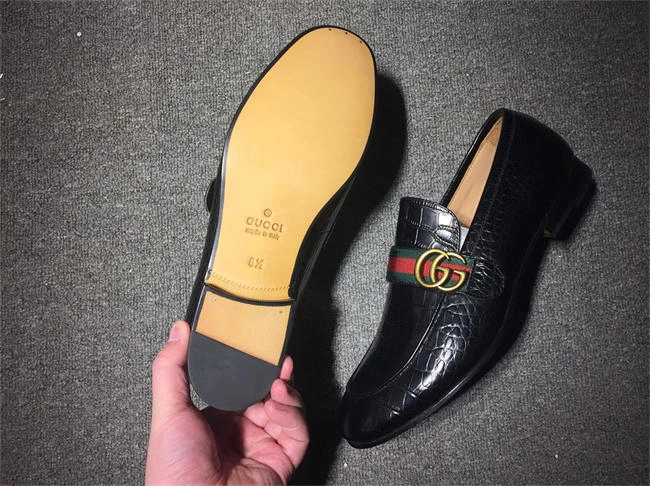 bold G*u*i loafer 312