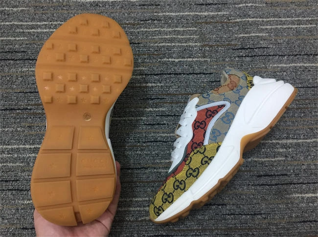 minimalist G*u*i rhyton sneaker 232