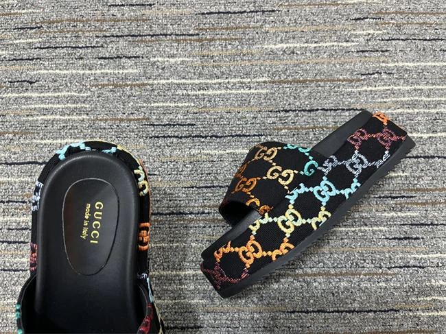 G*u*i side women moisturewicking 463