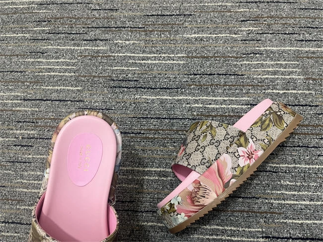 G*u*i side women fashionable 456