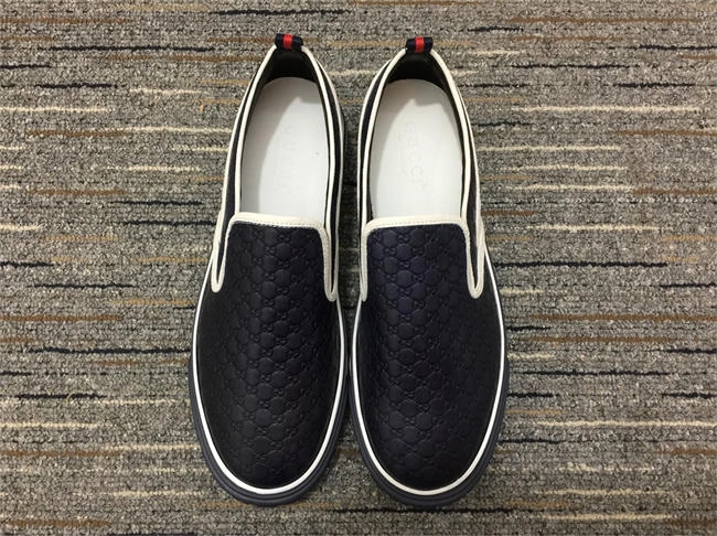 waterresistant G*u*i signature slip-on sneaker 300