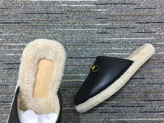 G*u*i slipper effortless 501