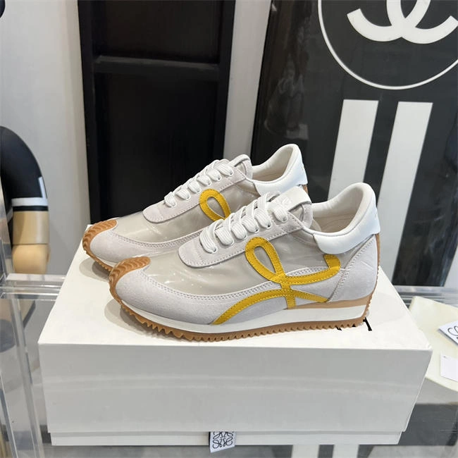 Effortless Loewe Sneaker 2460