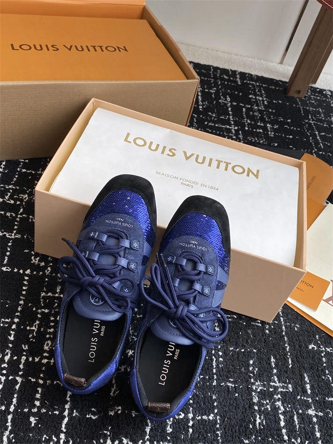 Louis Vuitton Durable 1664