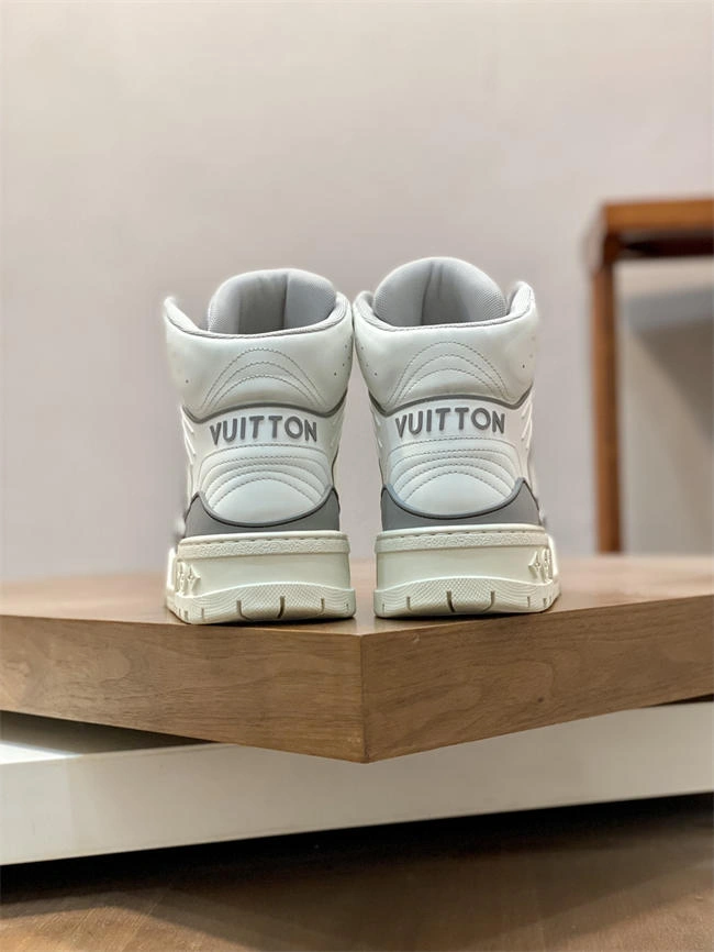 Premium Lv Trainer Sneaker 2006