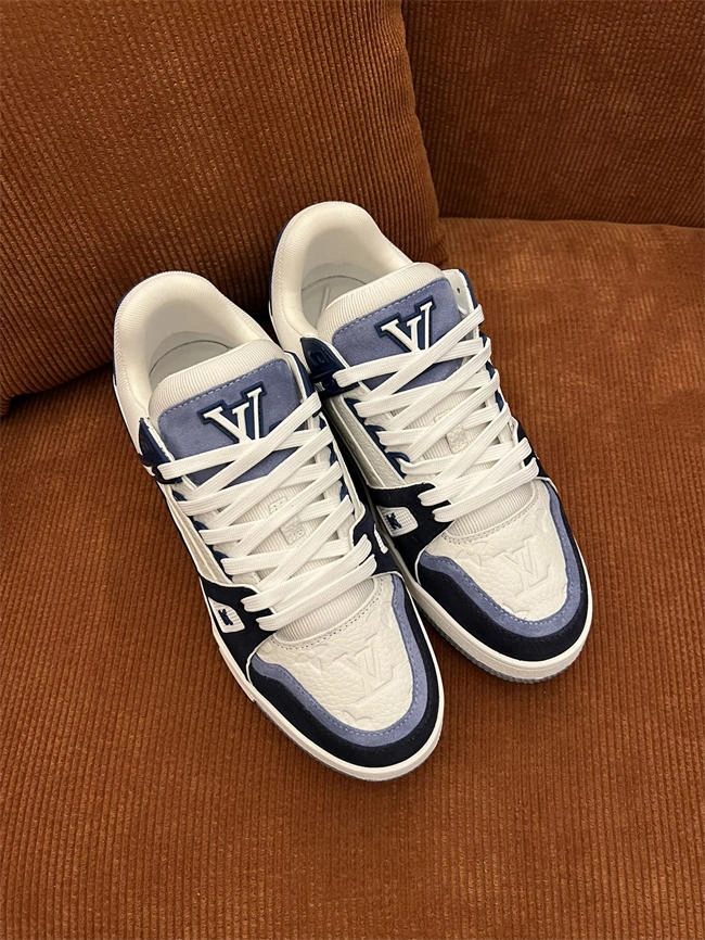 Lv Trainer Sneaker Cozy 2075