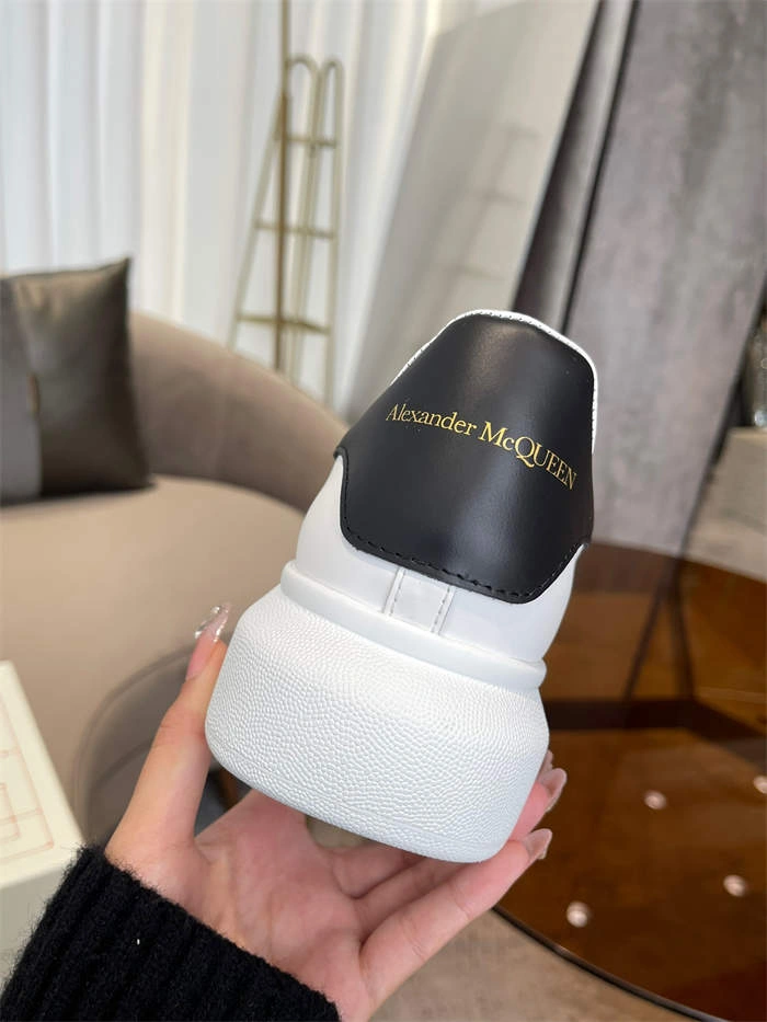 Mc Queen Practical 2561