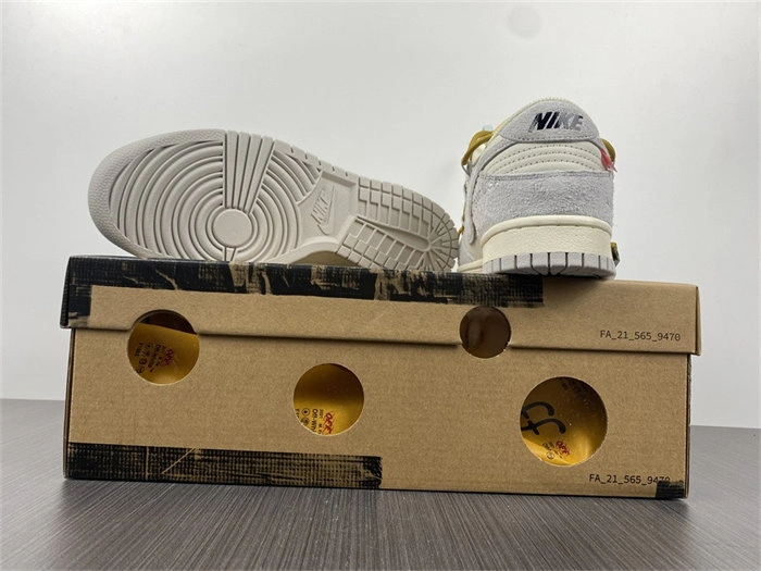ZipUp Nike Dunk Low Off-White Lot 37 DJ0950- 4745
