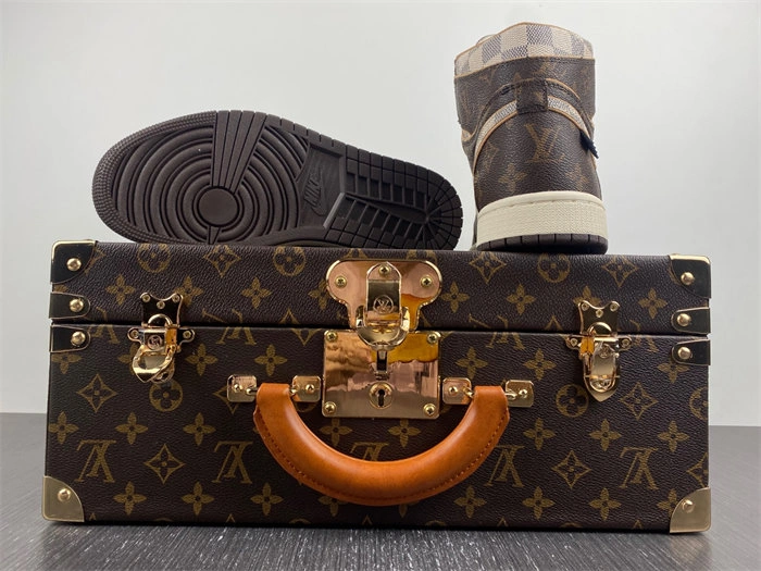 Practical OFF-WHITE x Air Jordan 1 LV 2140