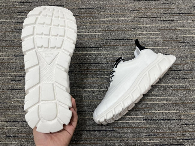 Prada Sneaker Casual 3355